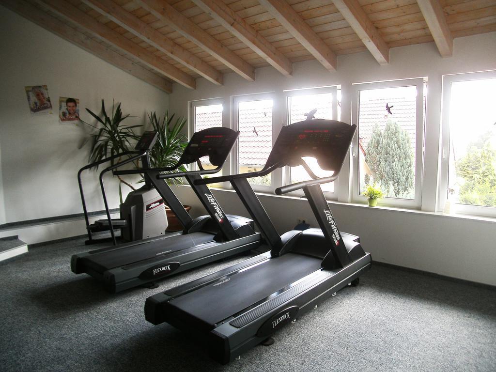 Pension Fitnessoase Eussenheim Экстерьер фото